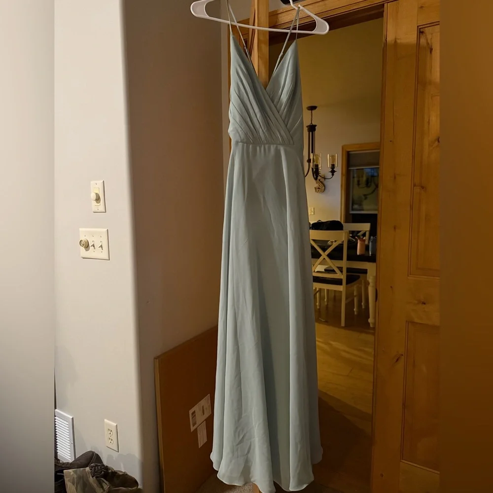 David's Bridal Bridesmaid Dress Size 6 - Picture 4 of 6